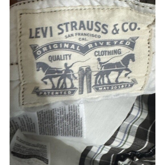 Y2K Levi's Shorts Men 34 Brown Gray Plaid Cargo Pockets Baggy White Tab 12463 - Picture 2 of 8